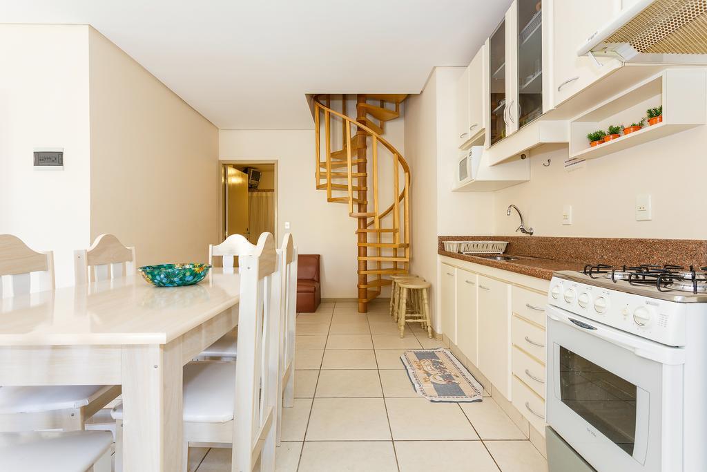 ホテル Pousada Residencial Alamandas フロリアノポリス 部屋 写真