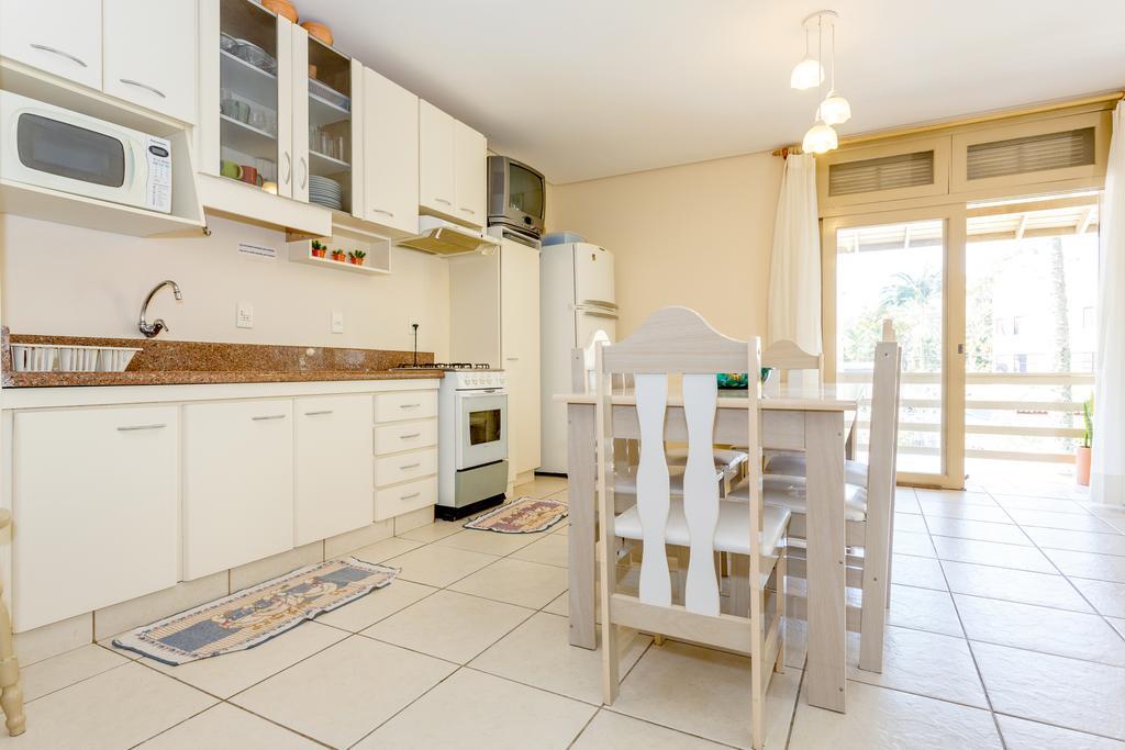 ホテル Pousada Residencial Alamandas フロリアノポリス 部屋 写真